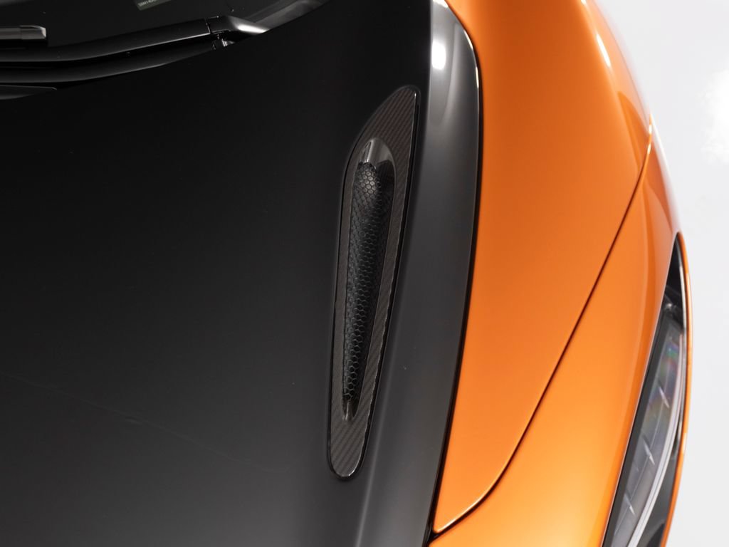 Used 2019 McLaren 720S photo 34
