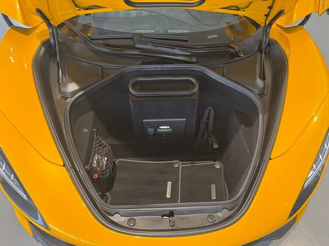 Used 2019 McLaren 720S Performance photo 26