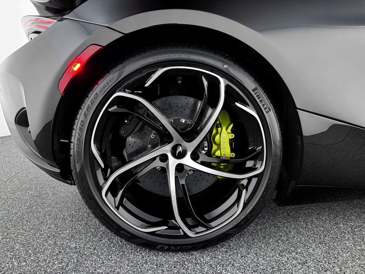 New 2026 McLaren 750S Spider photo 32