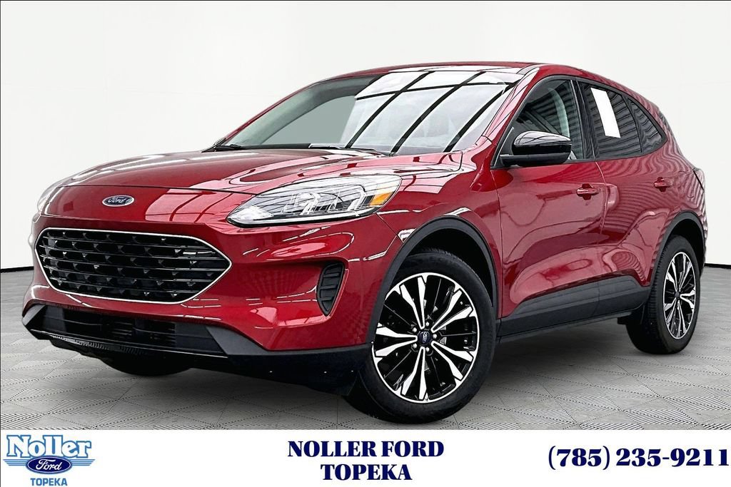 Certified 2022 Ford Escape SE w/ SE Sport Appearance Package