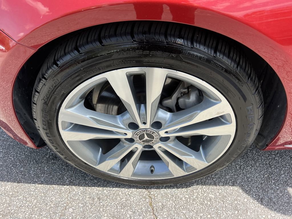 2018 Mercedes-Benz C 300 Sedan