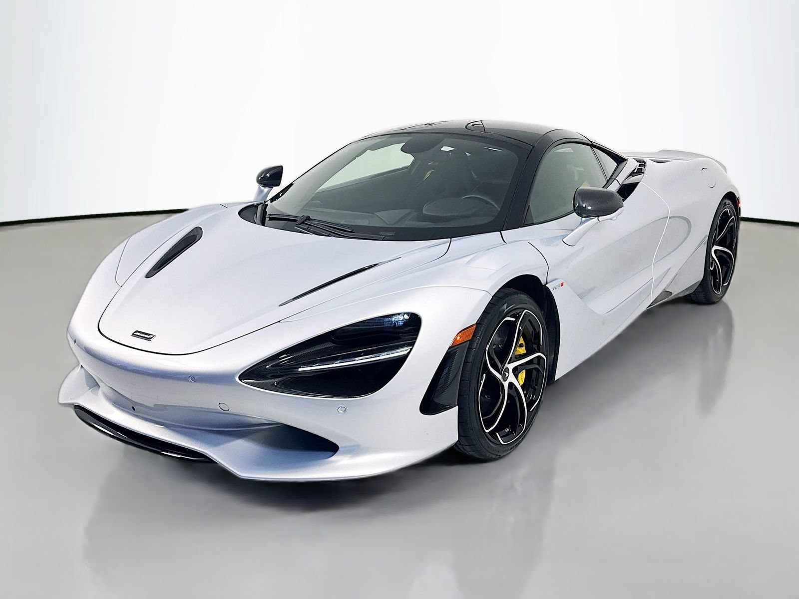 Used 2024 McLaren 750S 3