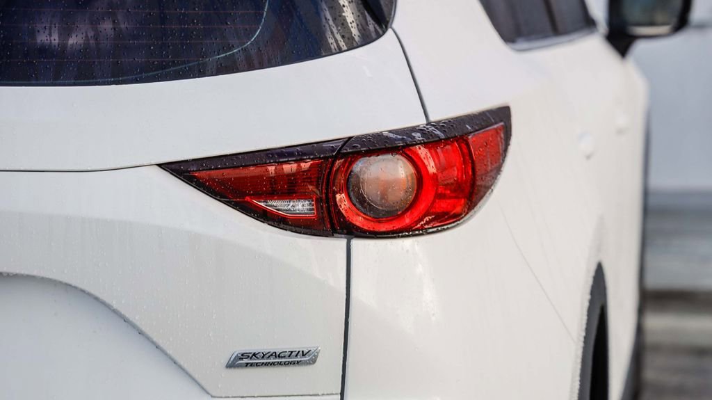 2018 MAZDA CX-5 Sport