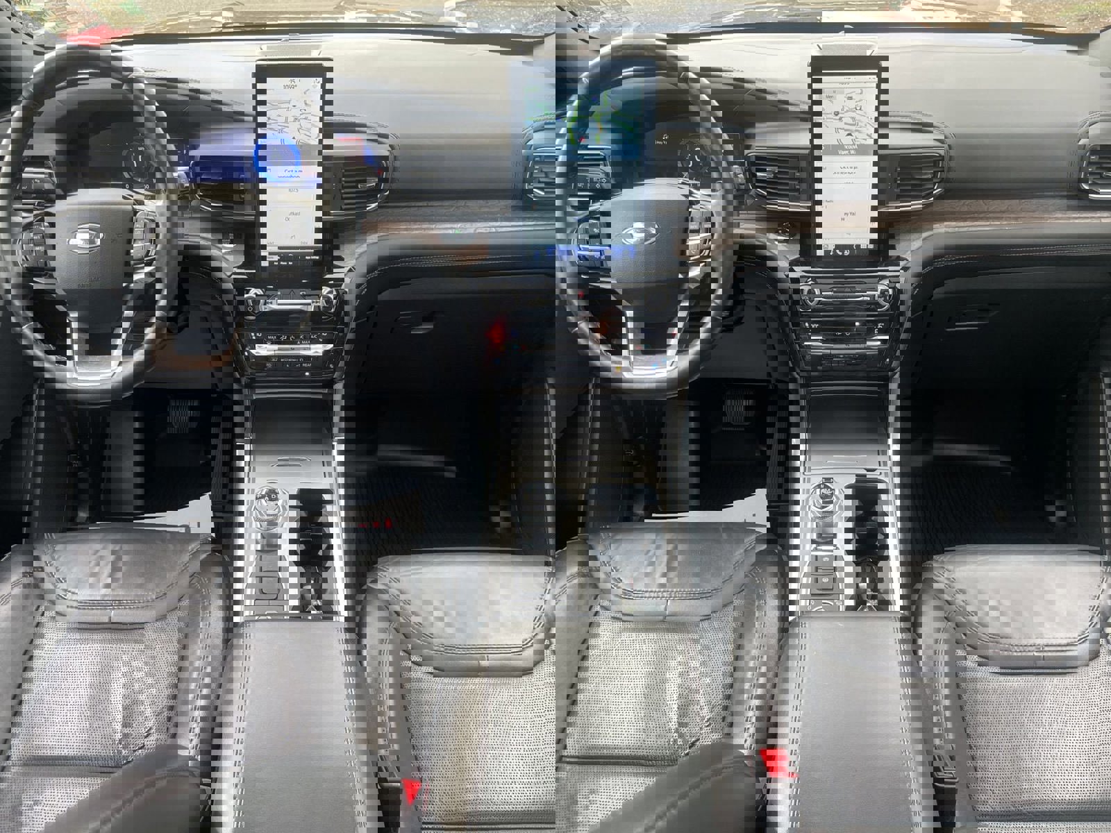 2021 Ford Explorer Platinum