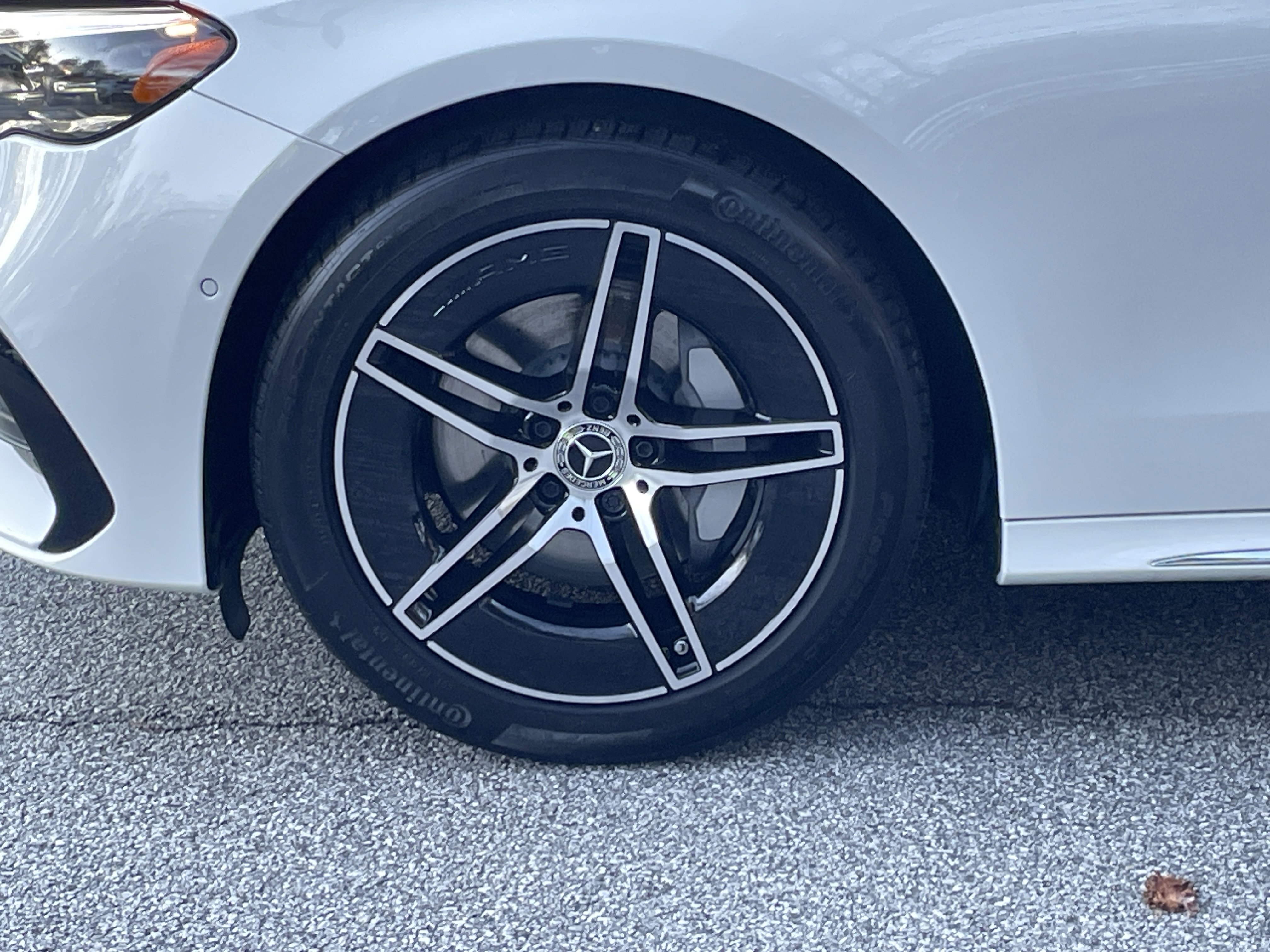 2025 Mercedes-Benz E 350 4MATIC Sedan