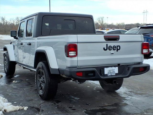 2023 Jeep Gladiator Sport