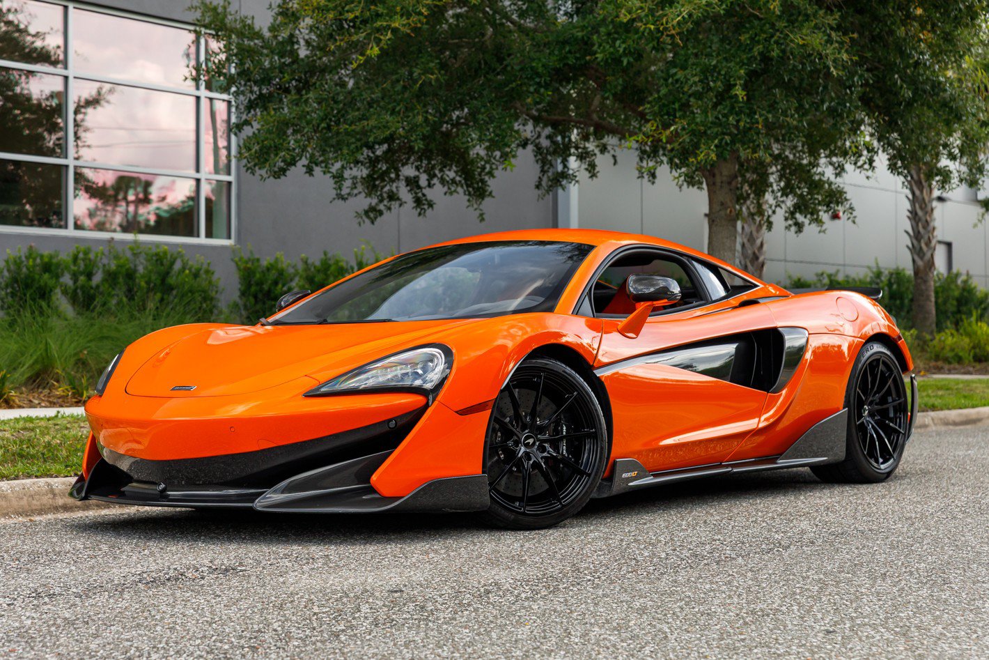 Used 2019 McLaren 600LT photo 32