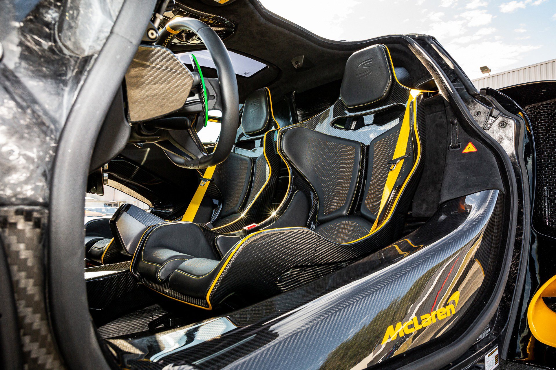 Used 2019 McLaren Senna photo 54