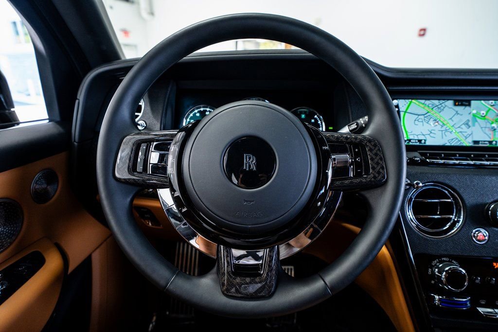 2022 Rolls-Royce Cullinan Black Badge