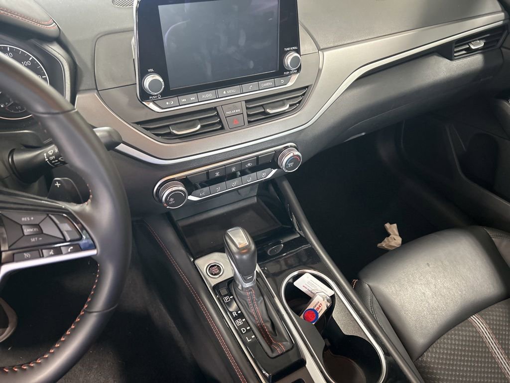 2025 Nissan Altima 2.5 SR