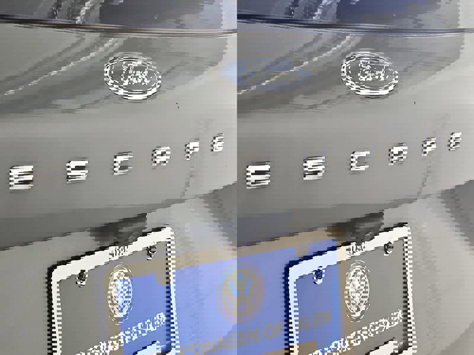 2020 Ford Escape Titanium