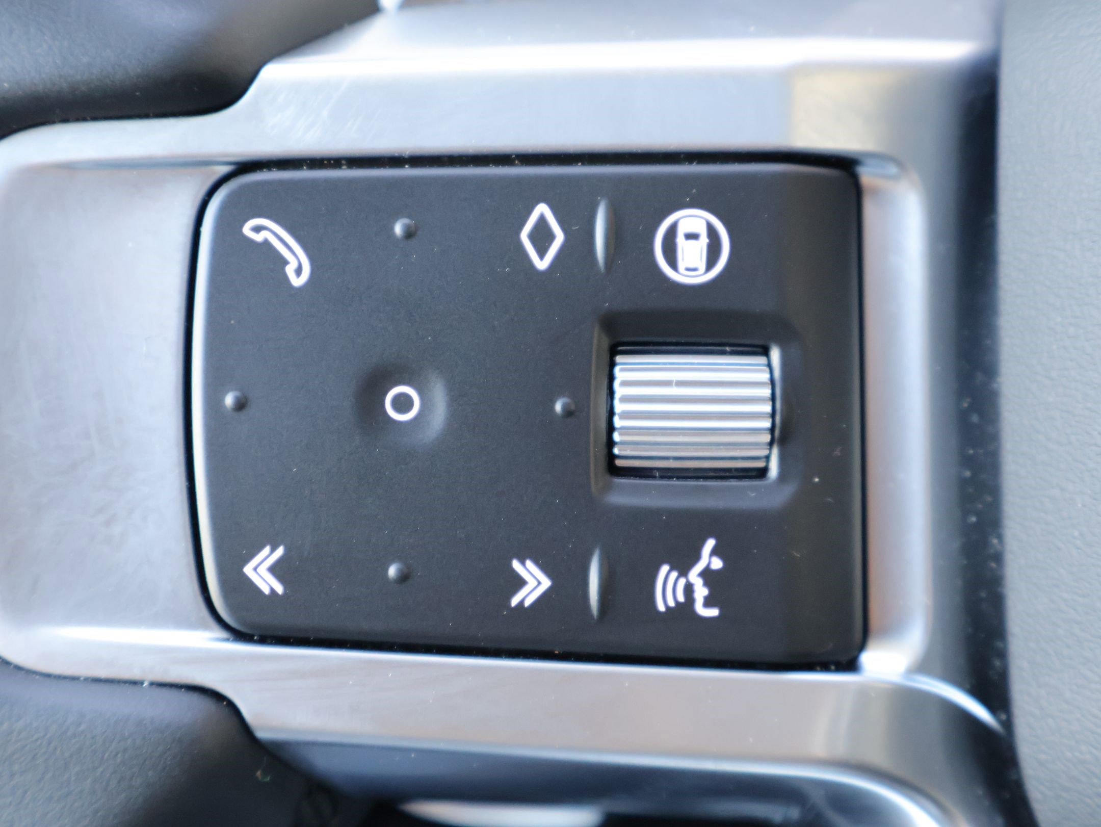 2025 Land Rover Discovery S