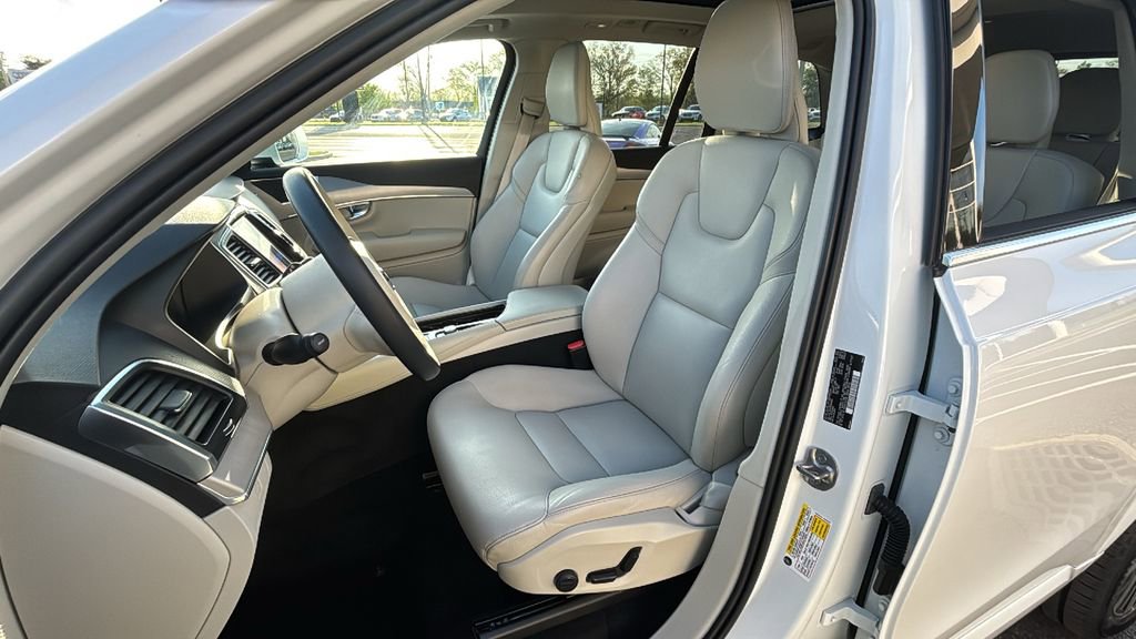 2023 Volvo Xc90 B5 Core