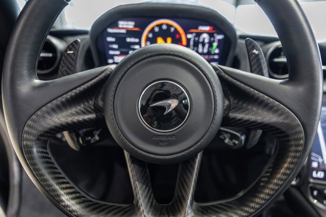 Used 2020 McLaren 720S Spider photo 40