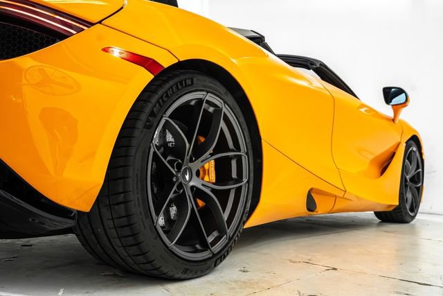 Used 2020 McLaren 720S Performance photo 20