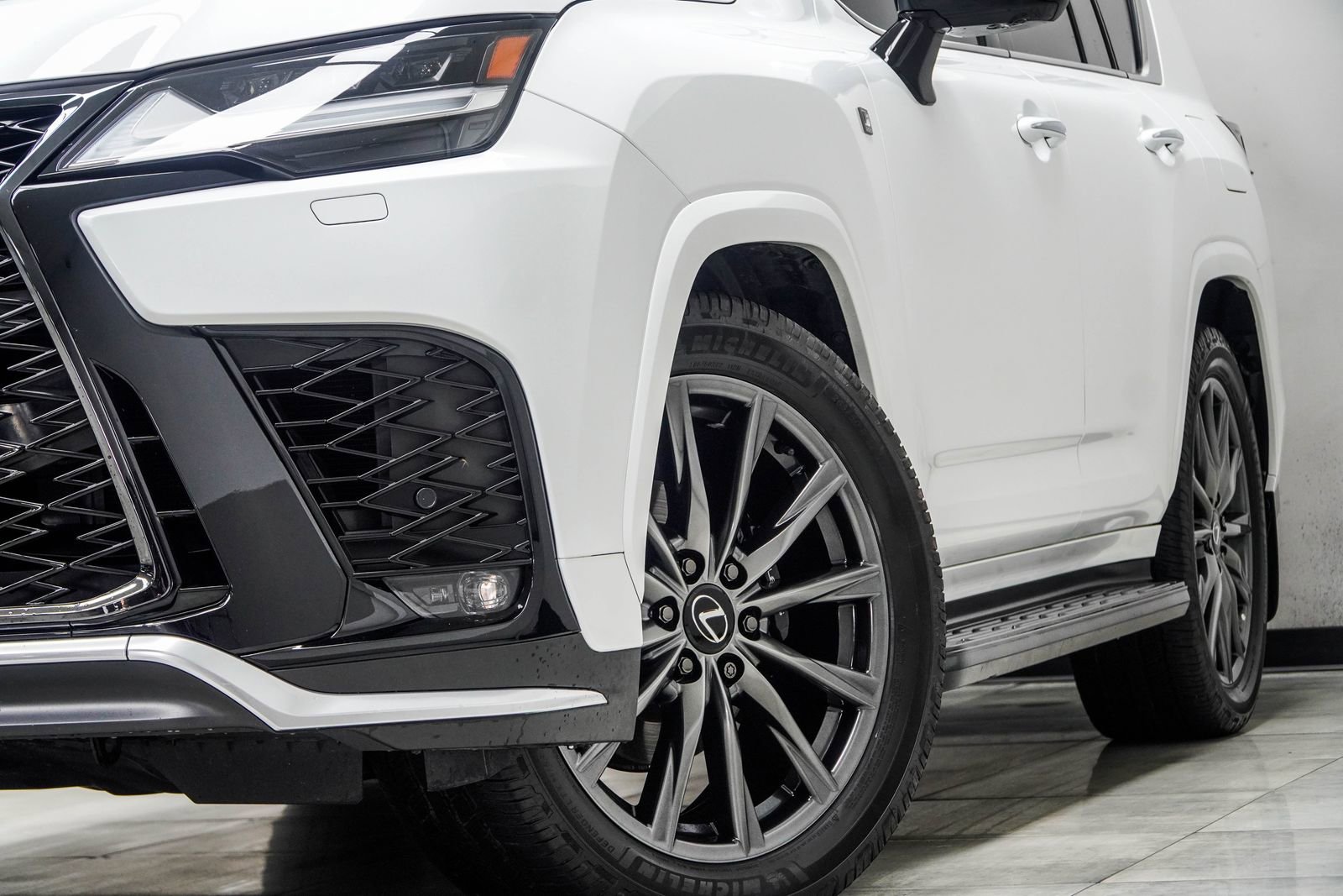 2023 Lexus LX 600 F Sport