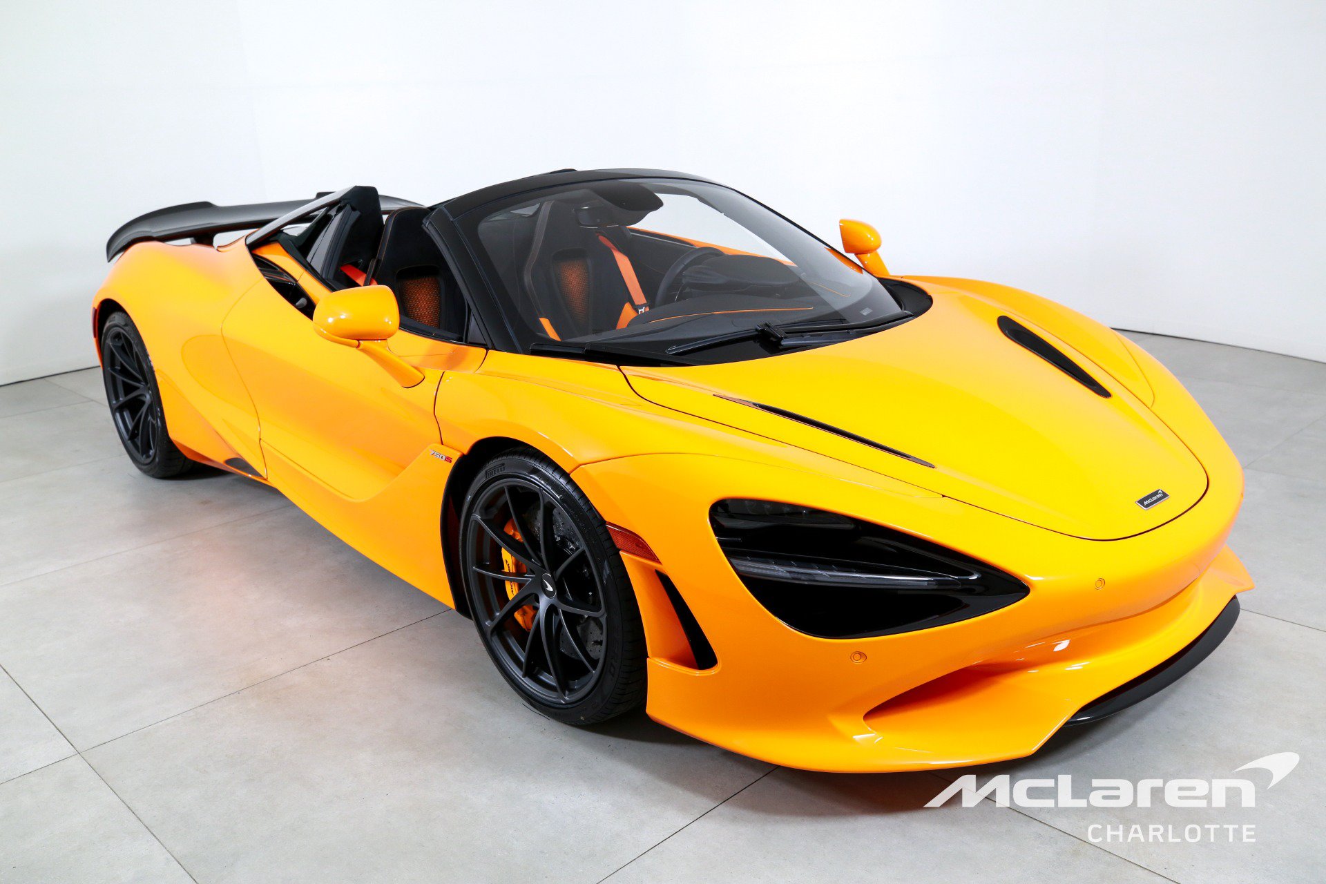 Used 2026 McLaren 750S Spider 4