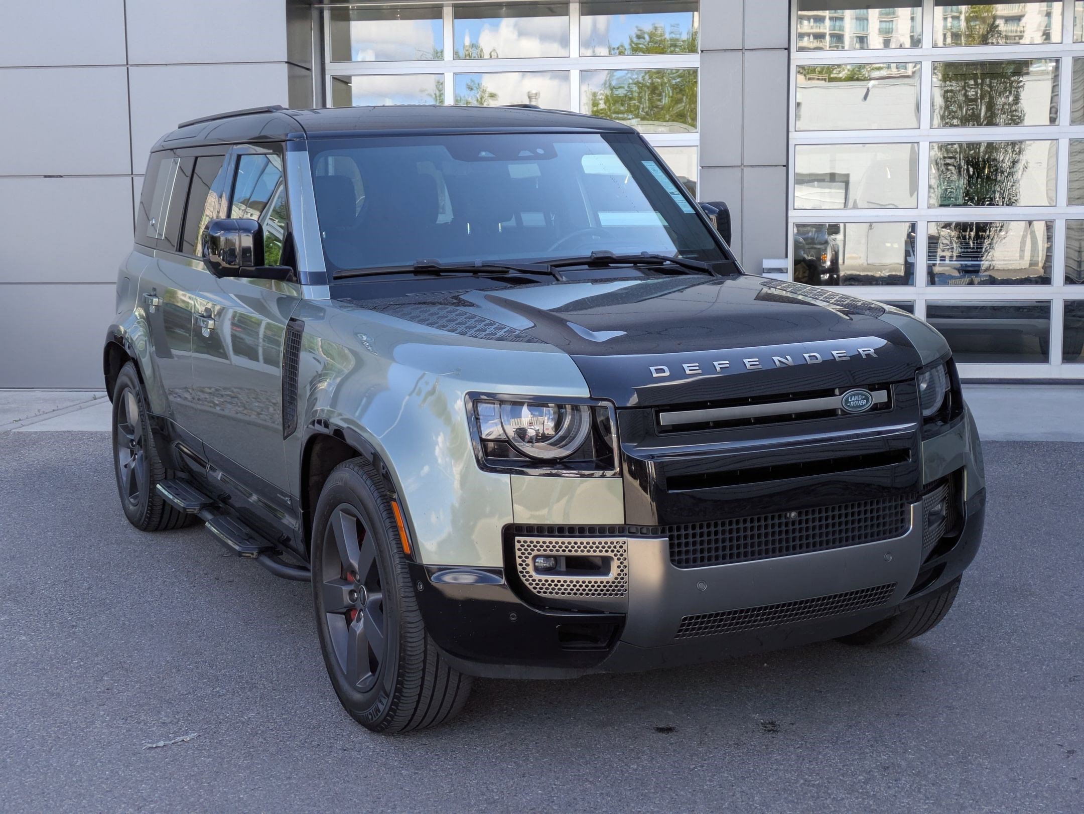 2021 Land Rover Defender 110 X