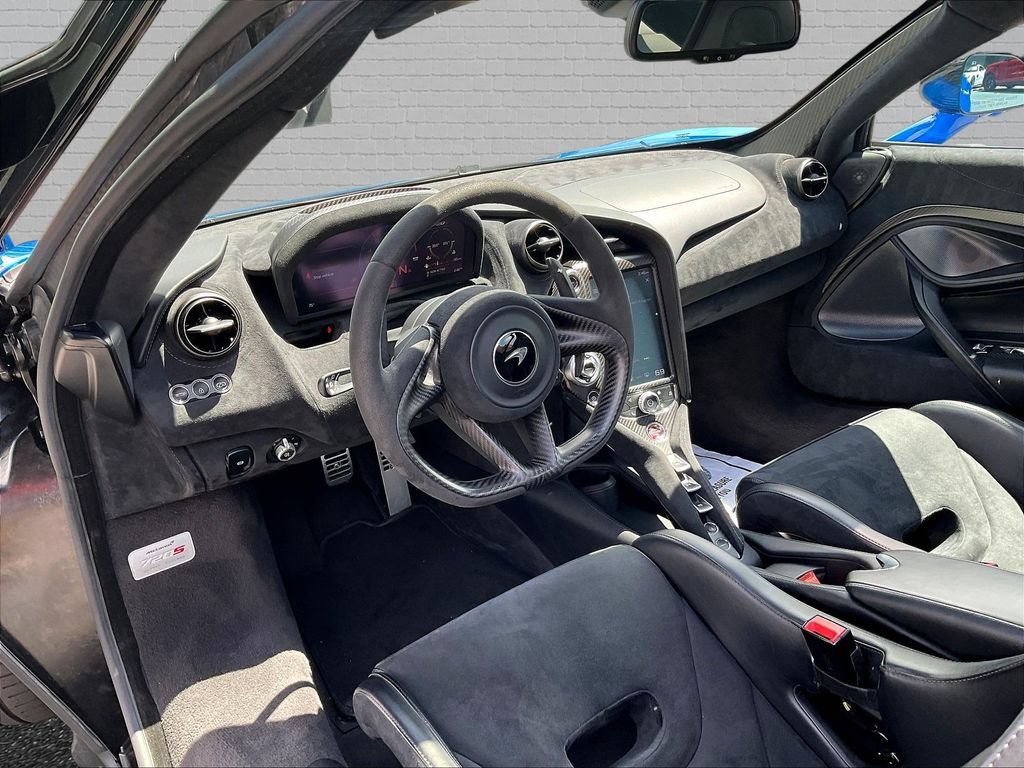Used 2020 McLaren 720S Performance photo 10