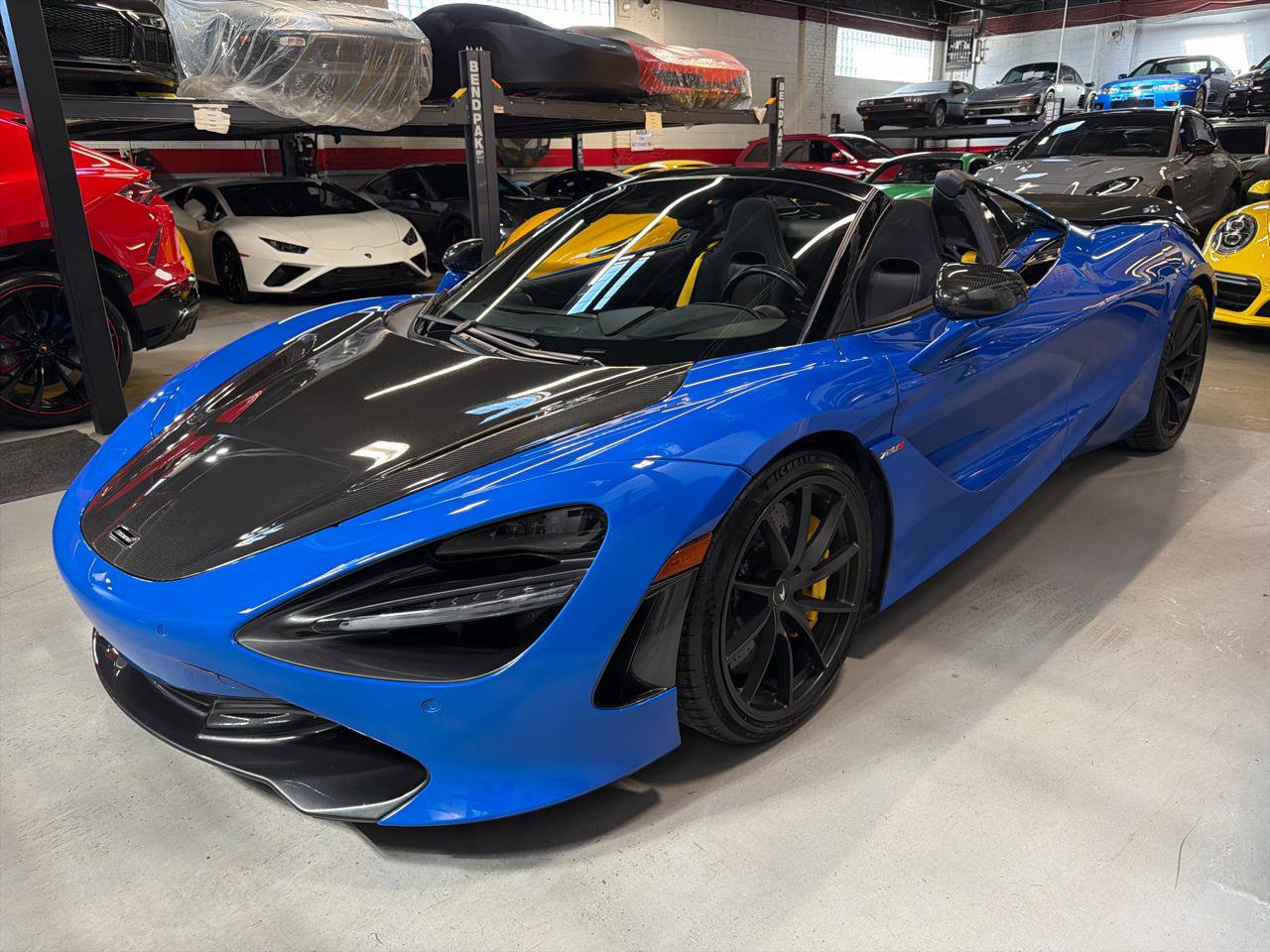 Used 2020 McLaren 720S Performance photo 10