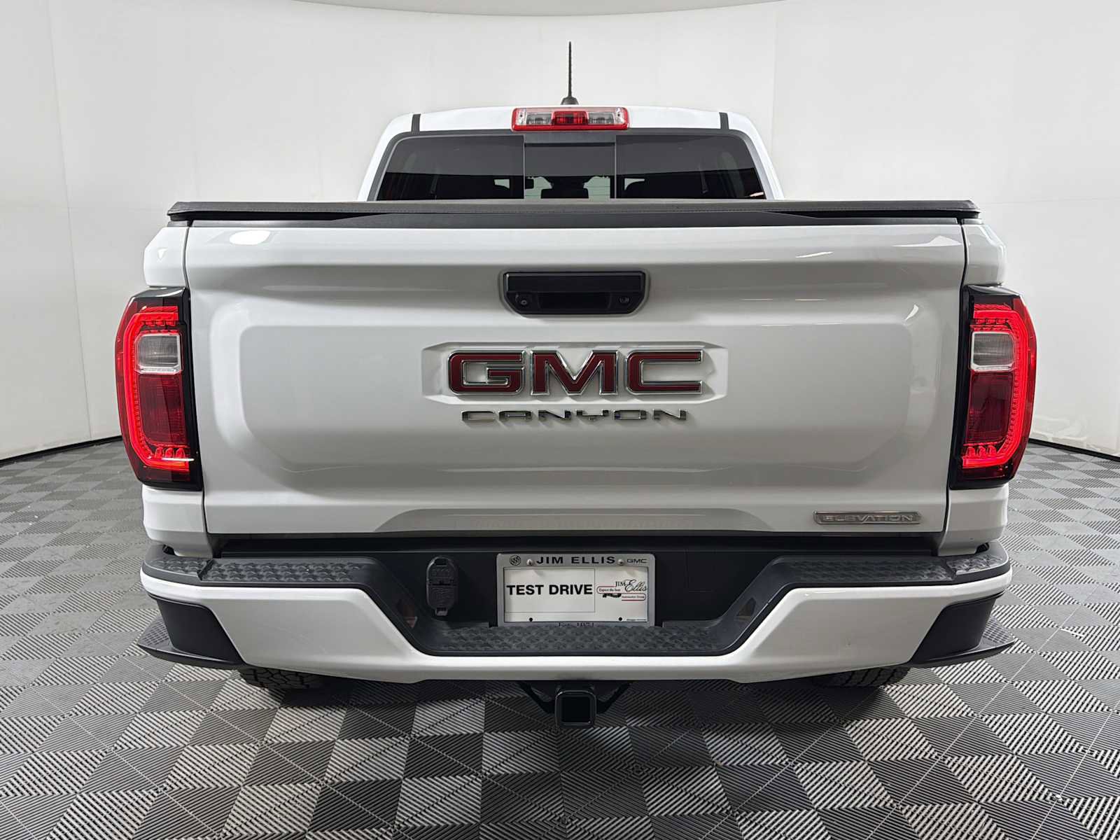 2023 GMC Canyon Elevation
