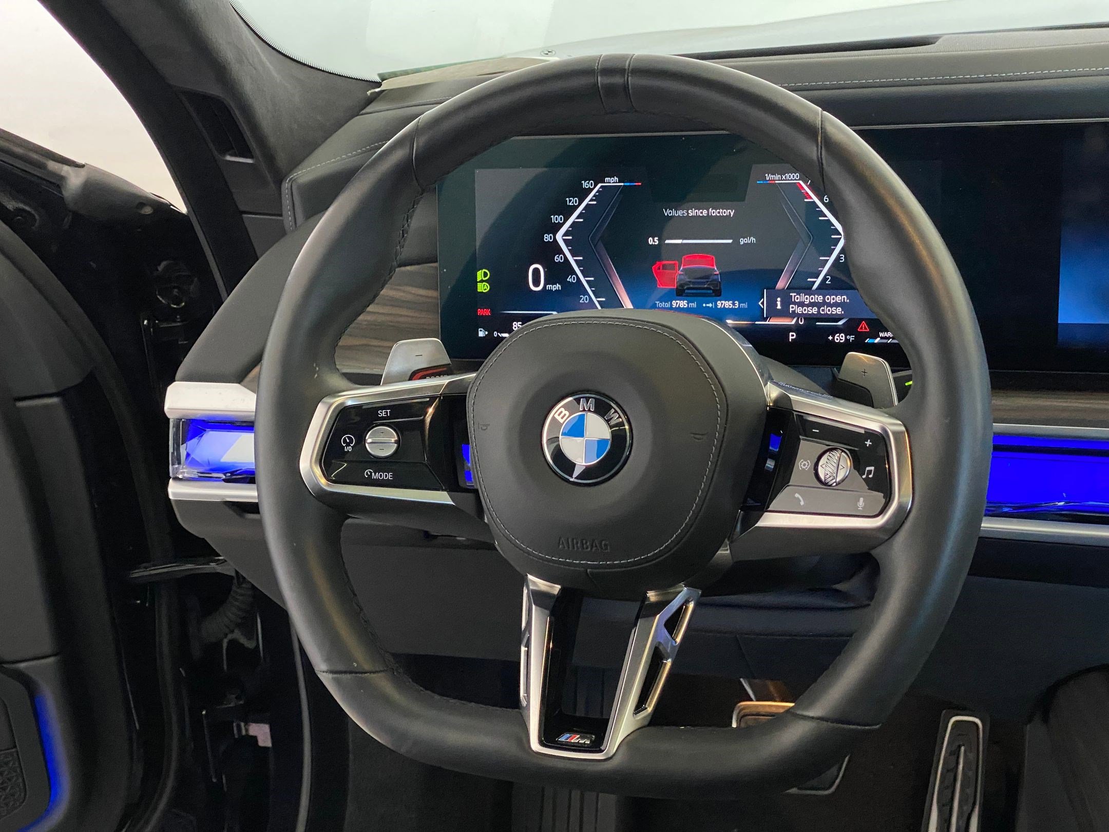 2025 BMW 760i xDrive