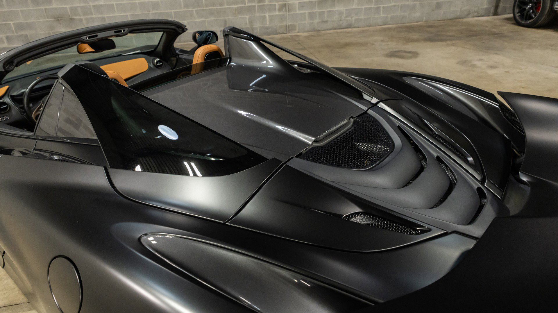 Used 2020 McLaren 720S Spider photo 29