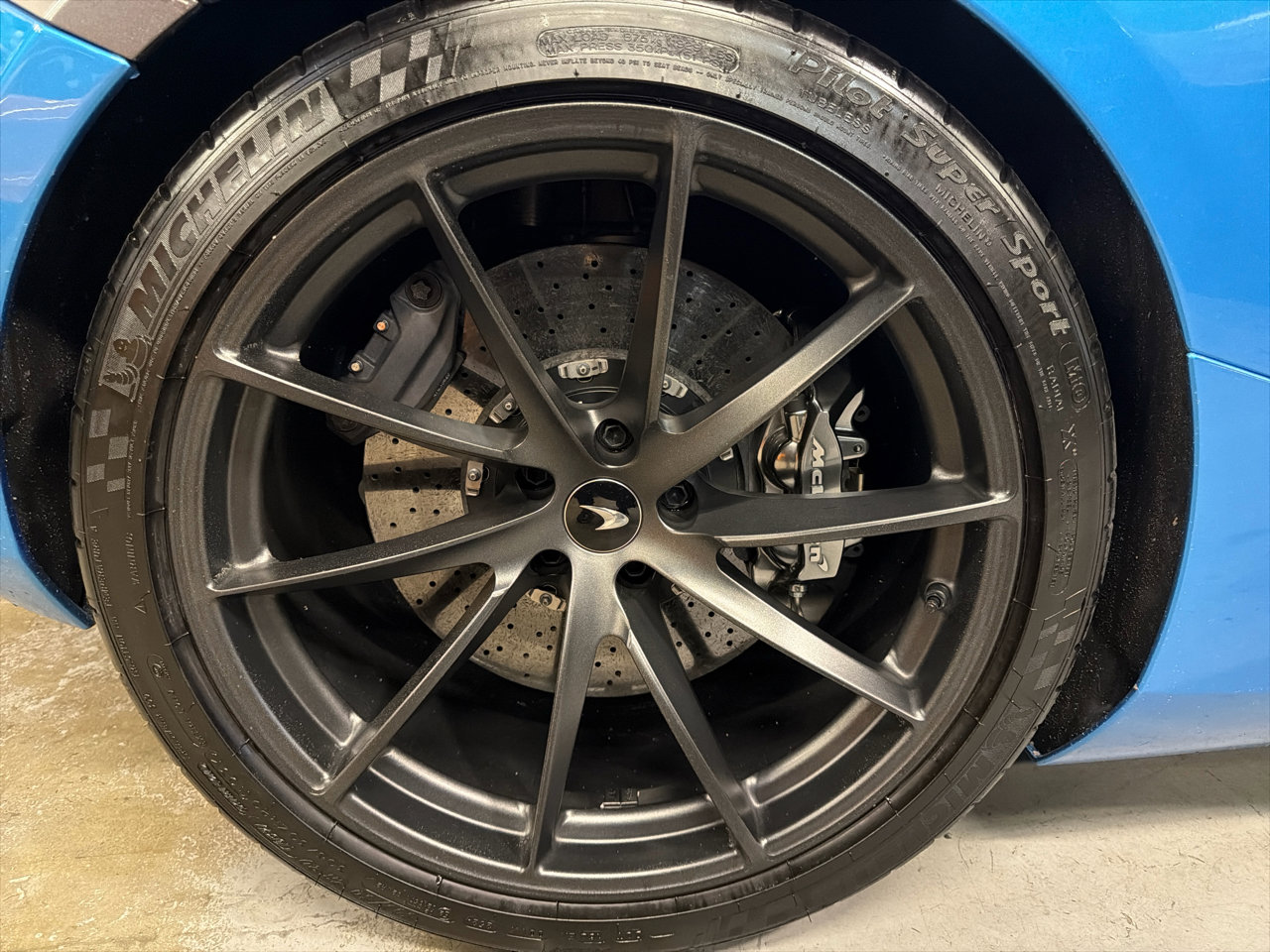 Used 2020 McLaren 720S Luxury photo 20