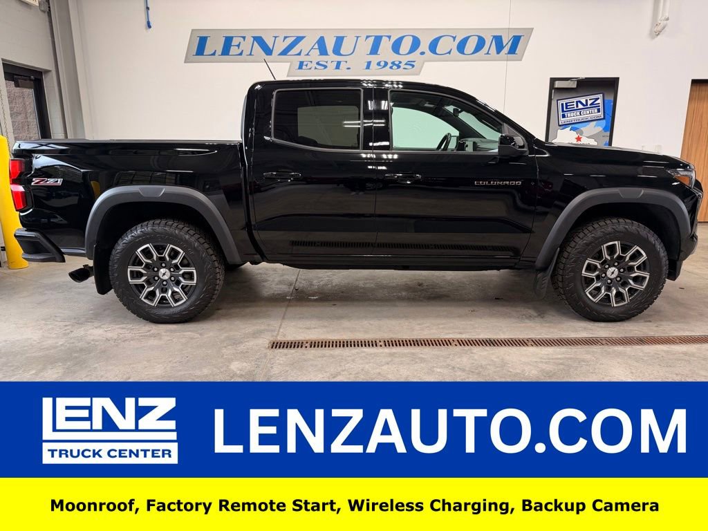 Used 2023 Chevrolet Colorado Z71 w/ Z71 Convenience Package 2