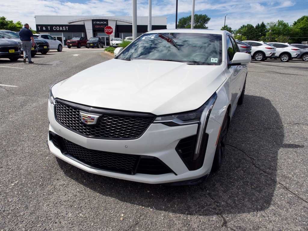 2022 Cadillac CT4-V