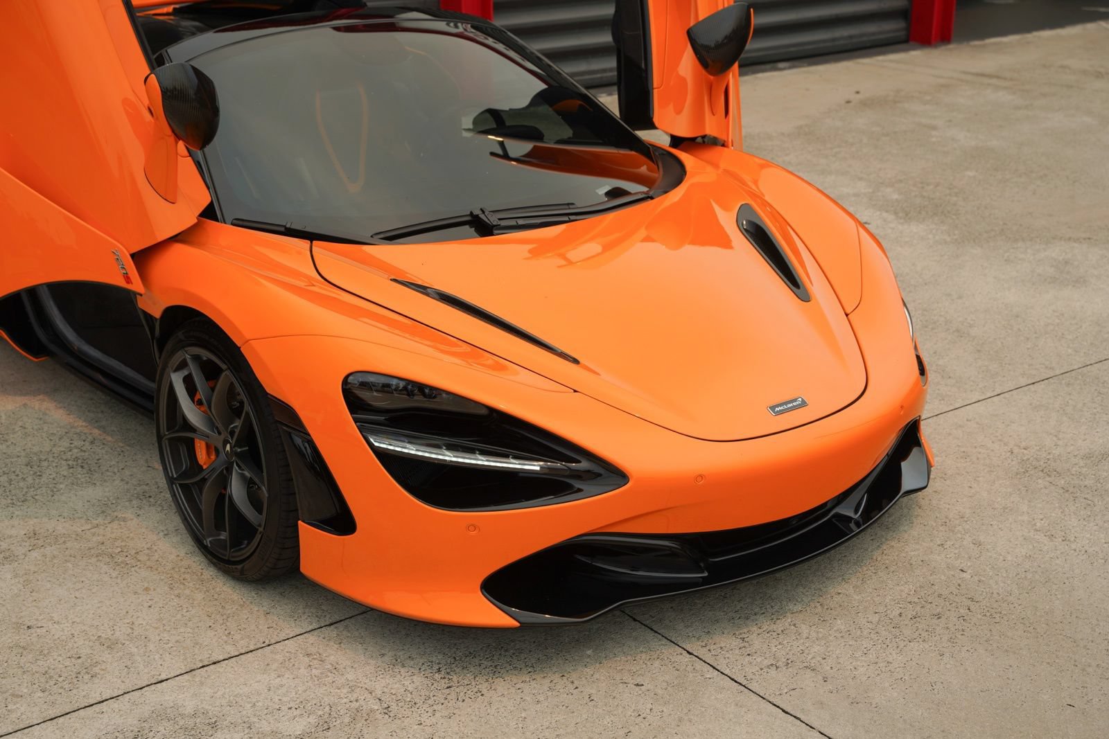 Used 2022 McLaren 720S Performance photo 21