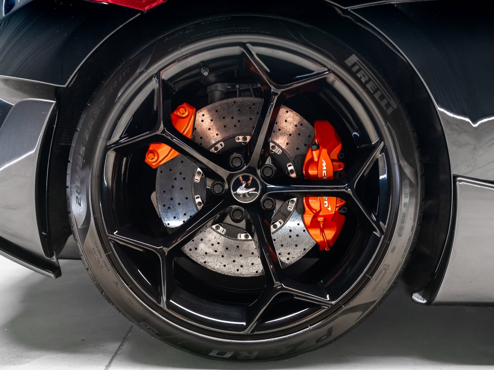 Used 2019 McLaren 600LT photo 34