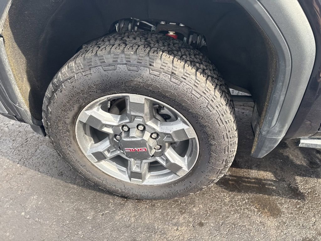 2025 GMC Sierra 2500 SLT