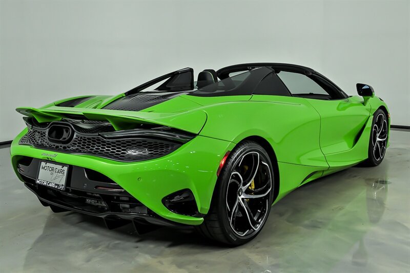 Used 2024 McLaren 750S Spider photo 13