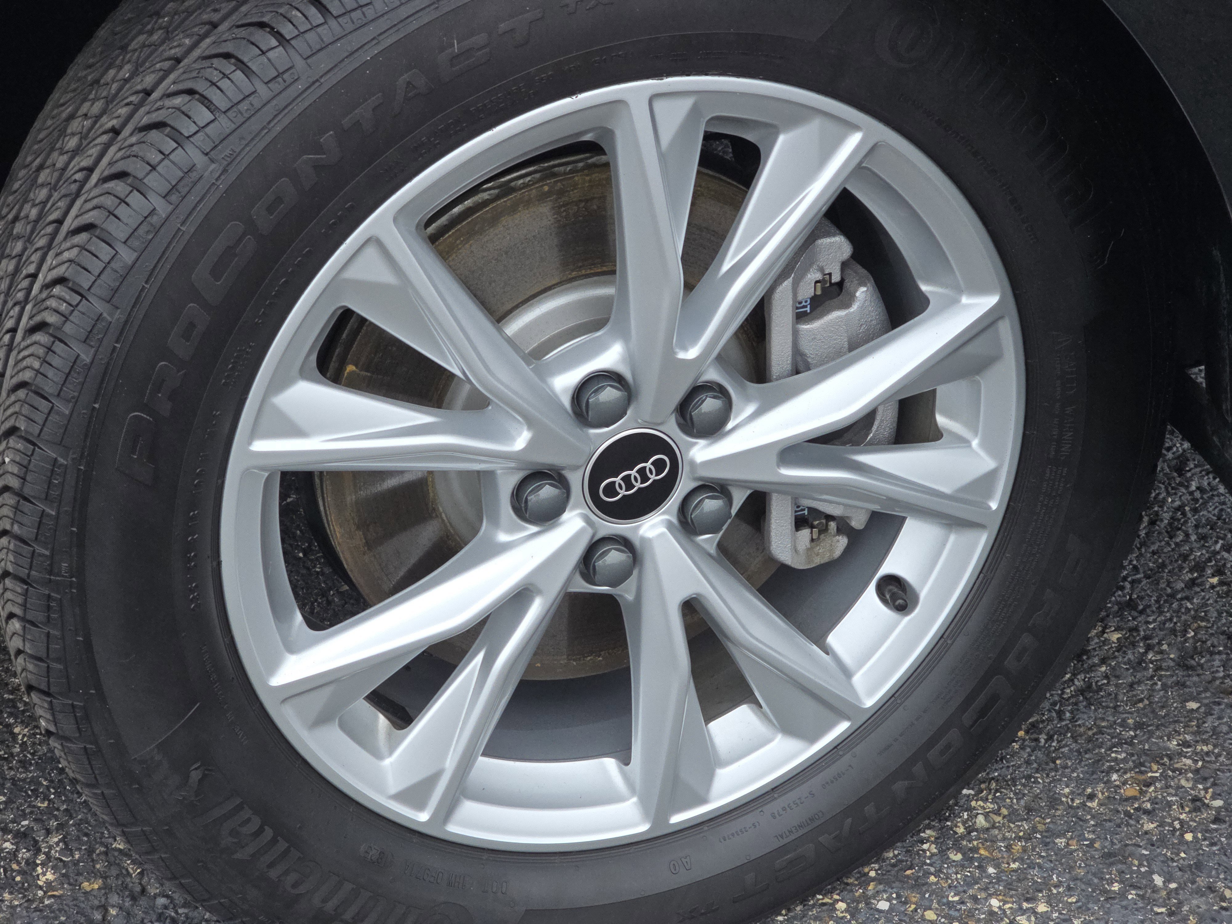 2025 Audi Q3 2.0T Premium