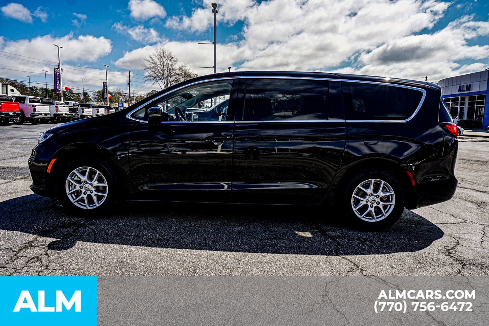 2024 Chrysler Pacifica Touring-L