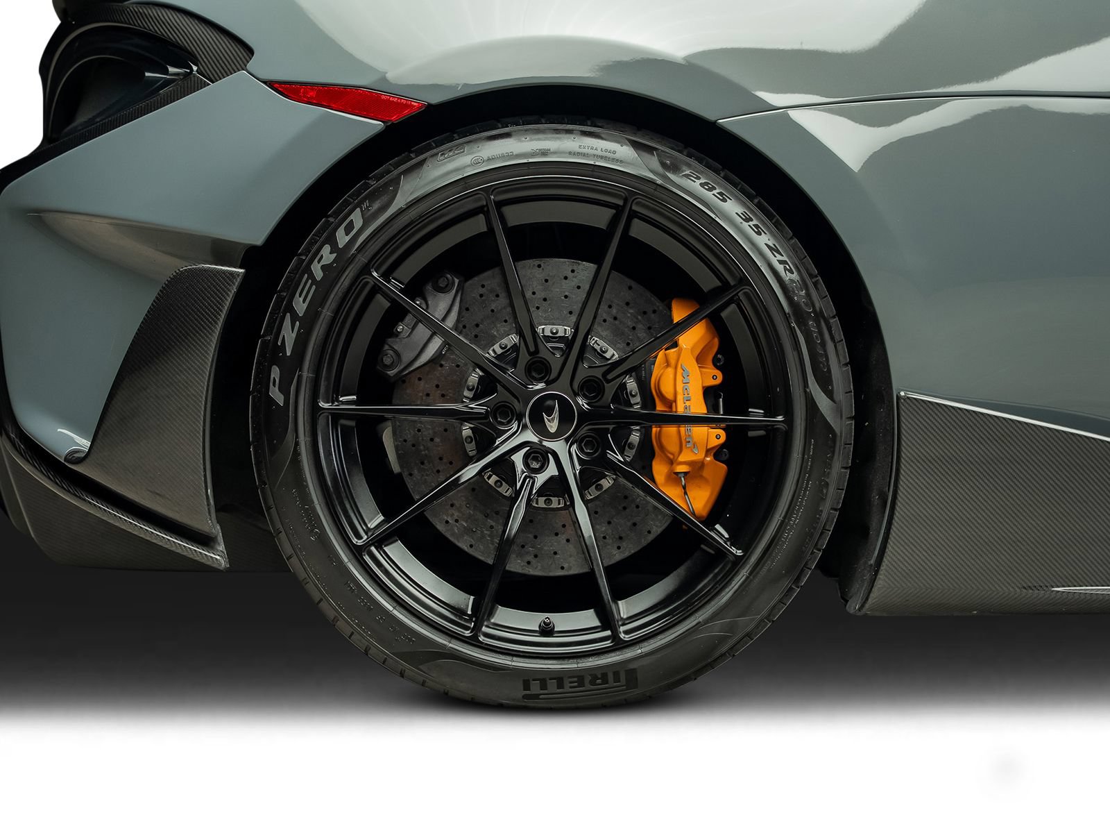 Used 2019 McLaren 600LT photo 33