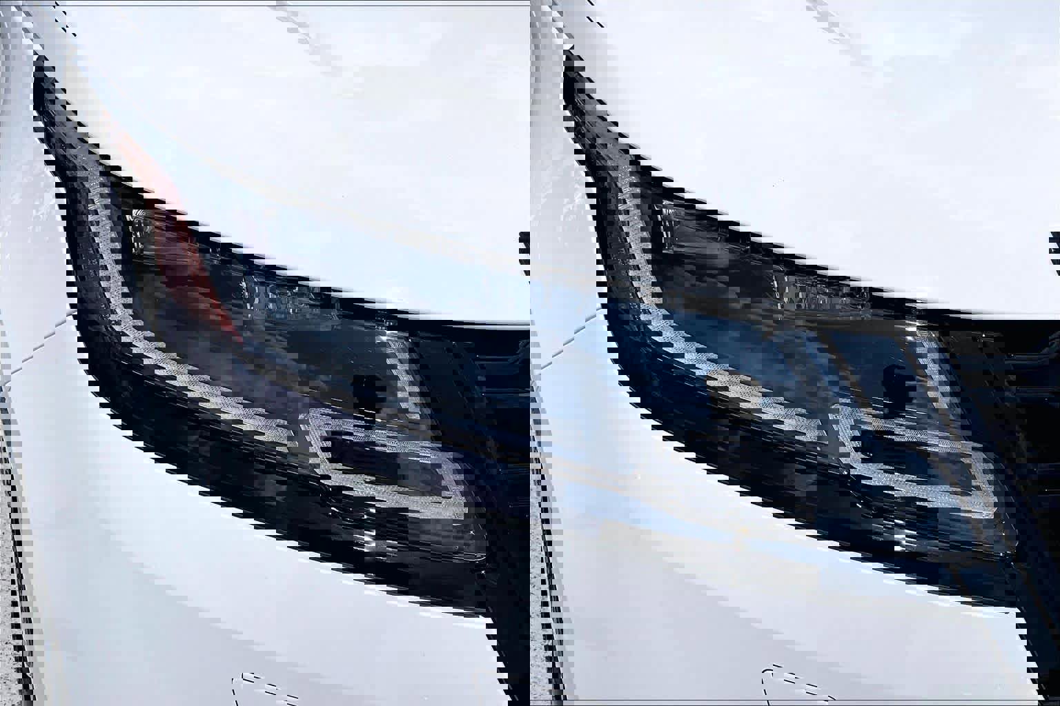 2022 Land Rover Range Rover Velar R-Dynamic S