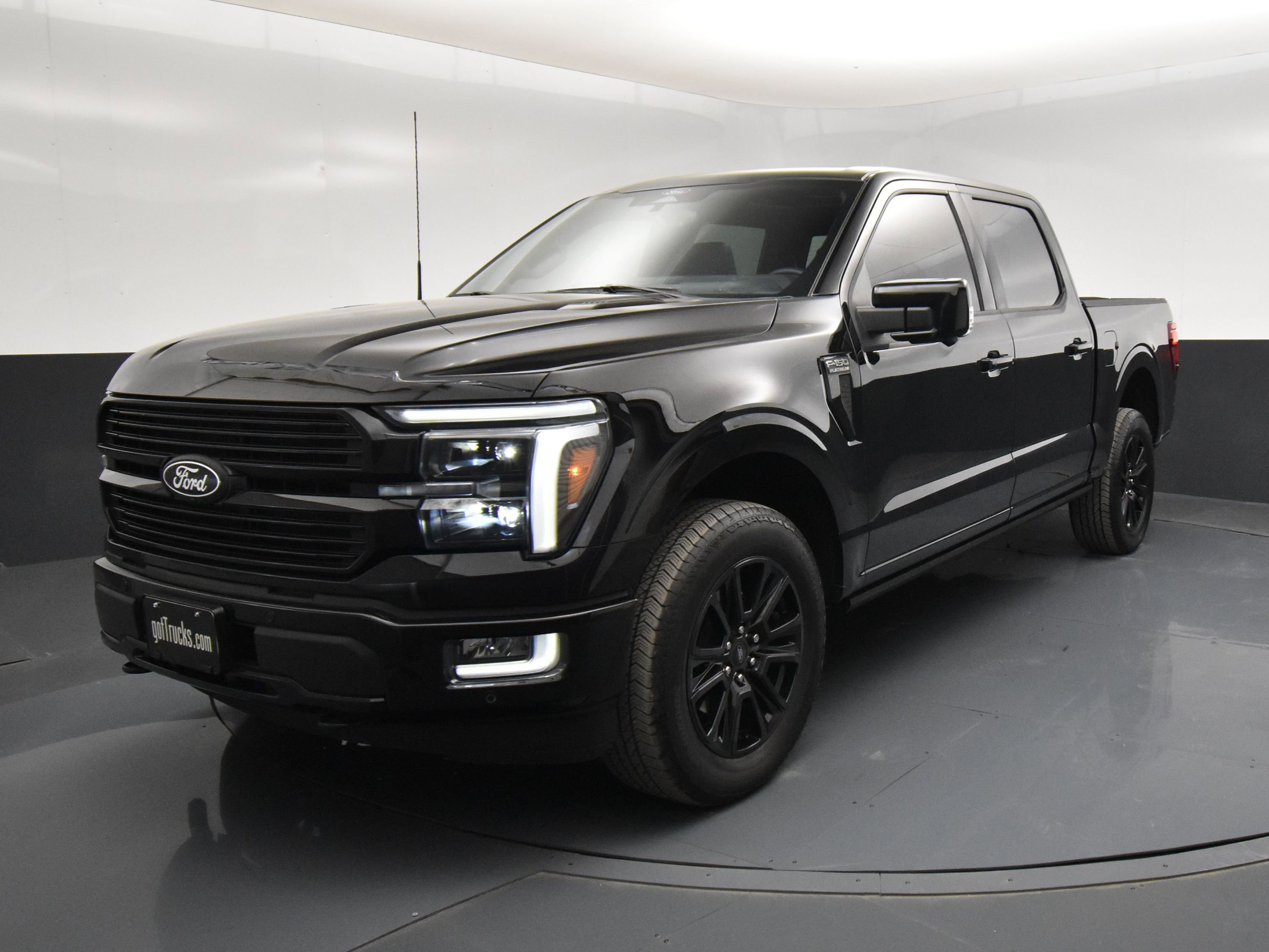 2025 Ford F150 Platinum