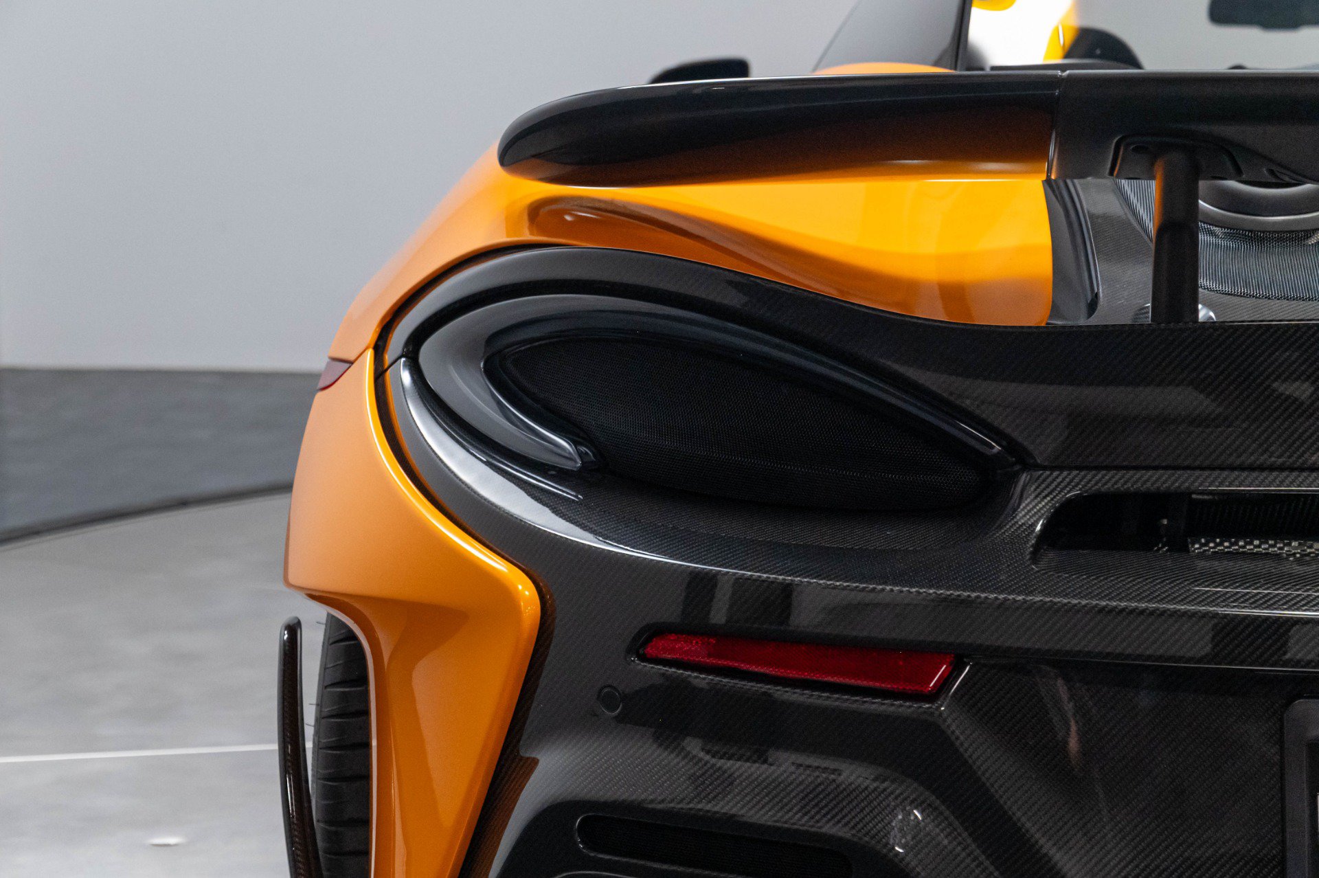 Used 2019 McLaren 600LT photo 45