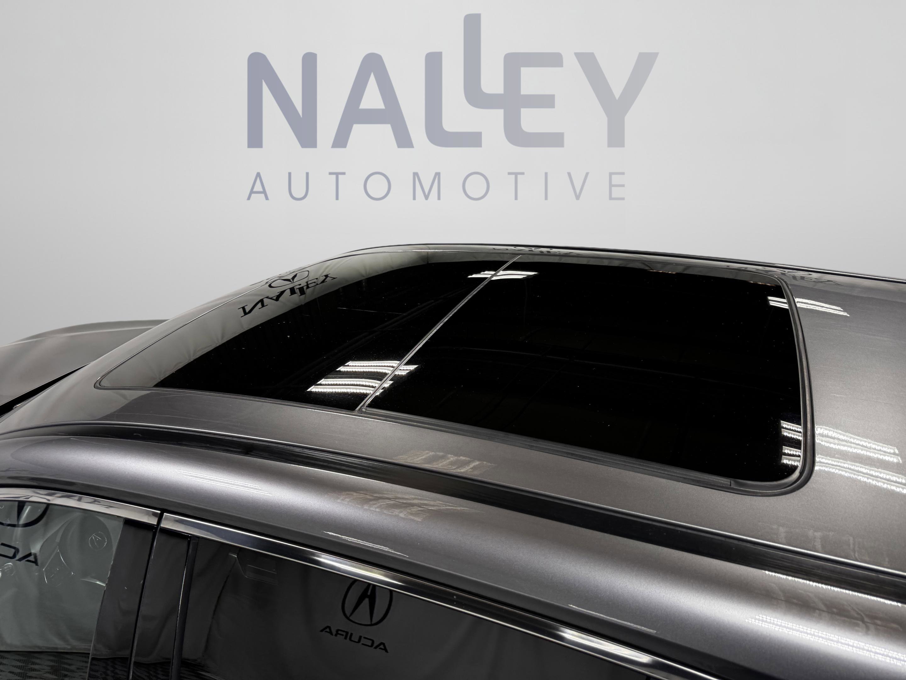 2023 Acura MDX FWD w/ Technology Package