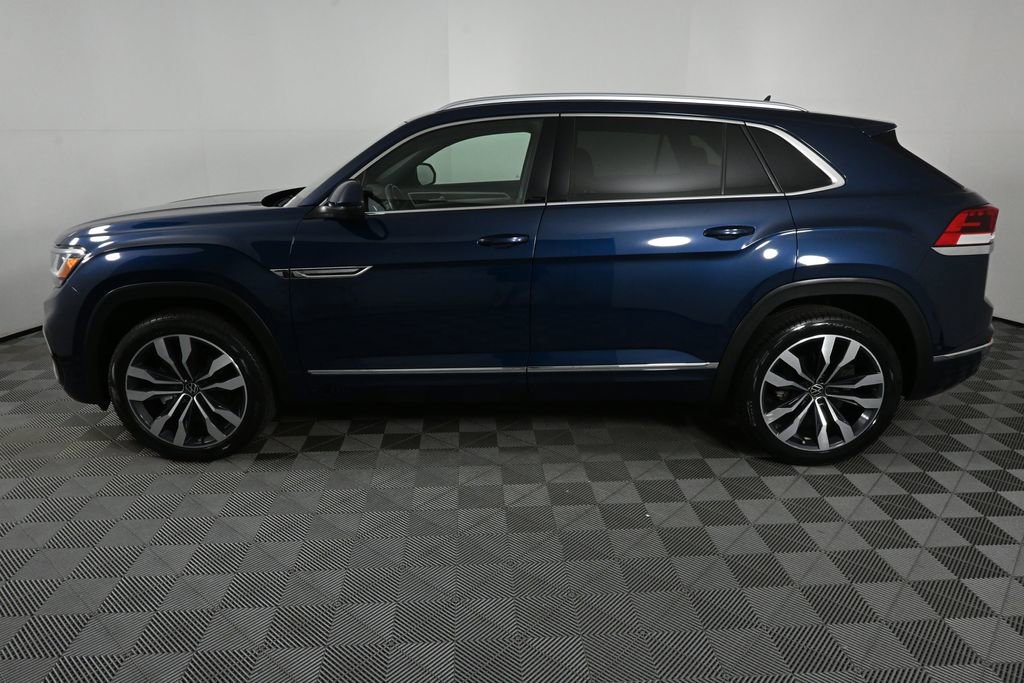 2022 Volkswagen Atlas Cross Sport SEL Premium R-Line