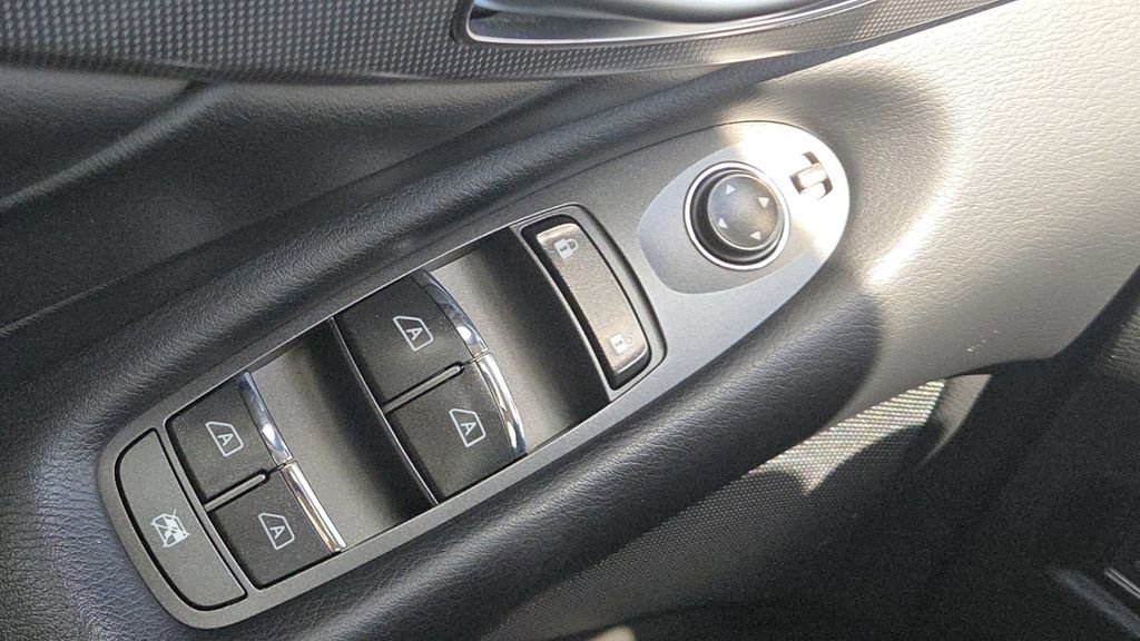 2016 INFINITI Q50 3.0t Premium