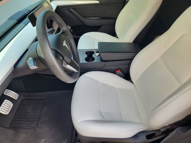 2024 Tesla Model Y Performance