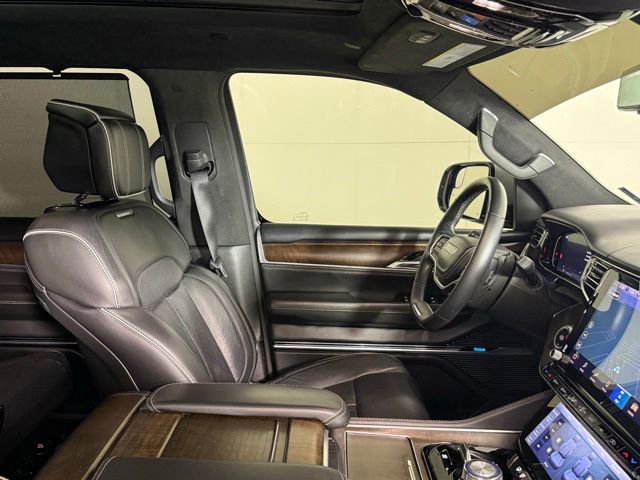 2022 Jeep Grand Wagoneer Series II