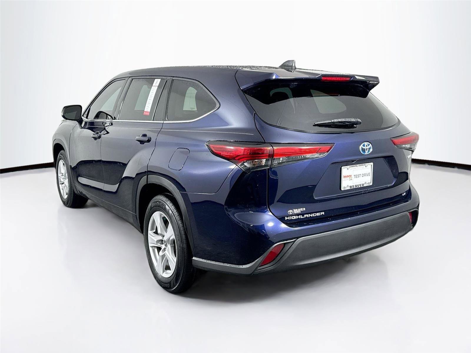 2022 Toyota Highlander LE