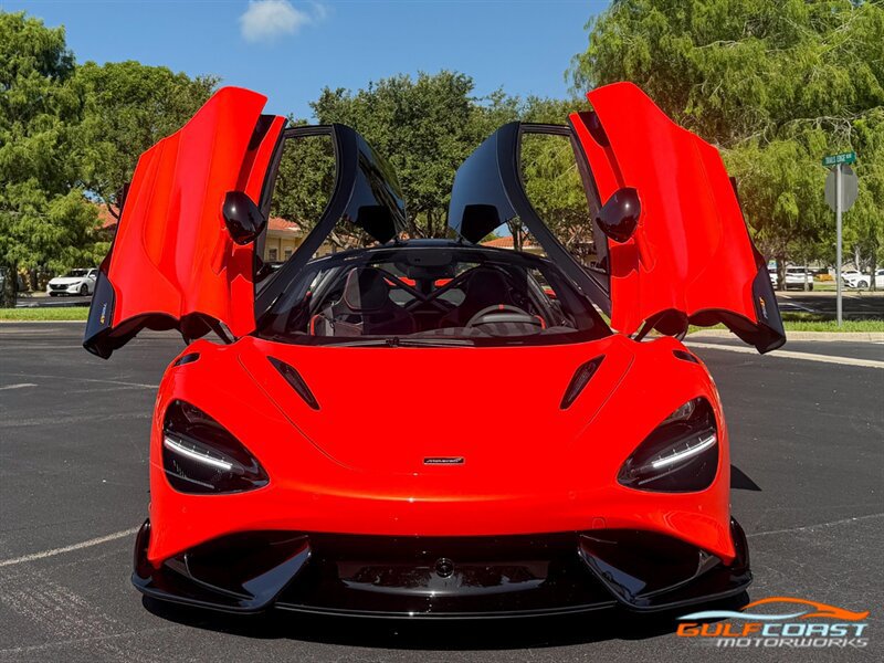 Used 2021 McLaren 765LT photo 7