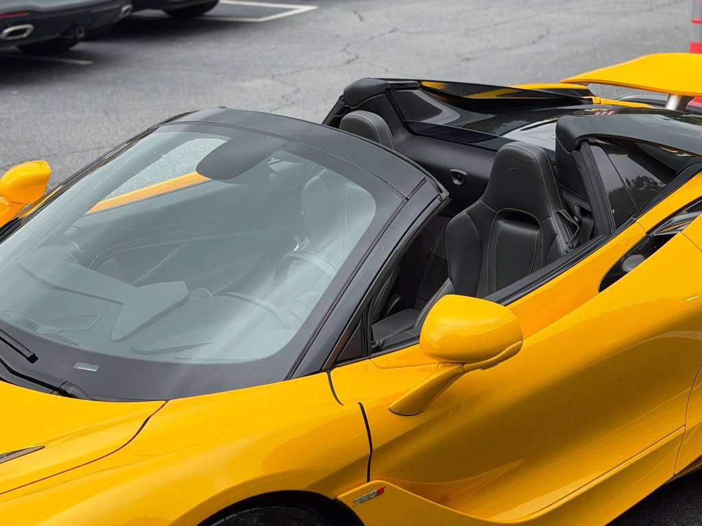 Used 2022 McLaren 720S Spider photo 25