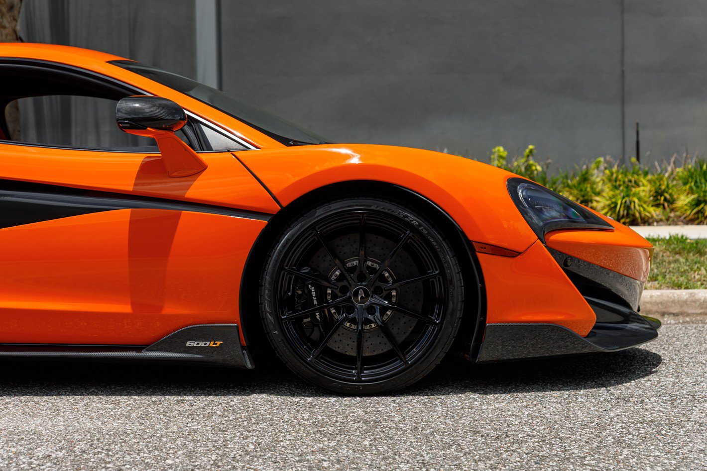 Used 2019 McLaren 600LT photo 10