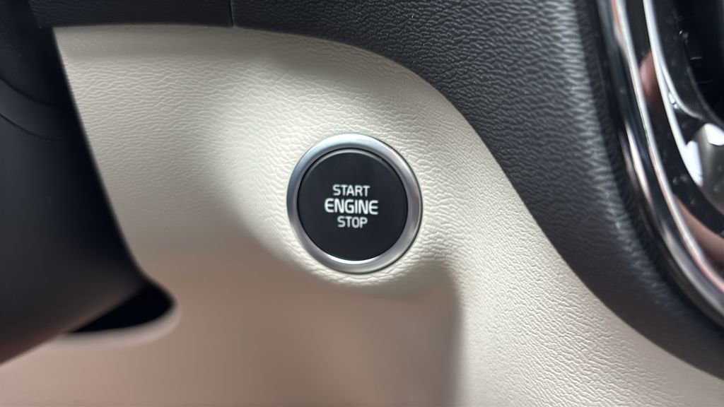 2026 Volvo Xc40 B5 Ultra